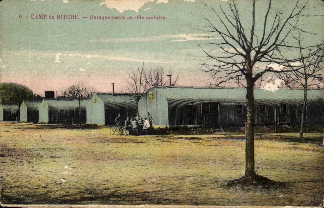 Camp of Bitche CPA Hutments out of corrugated sheet