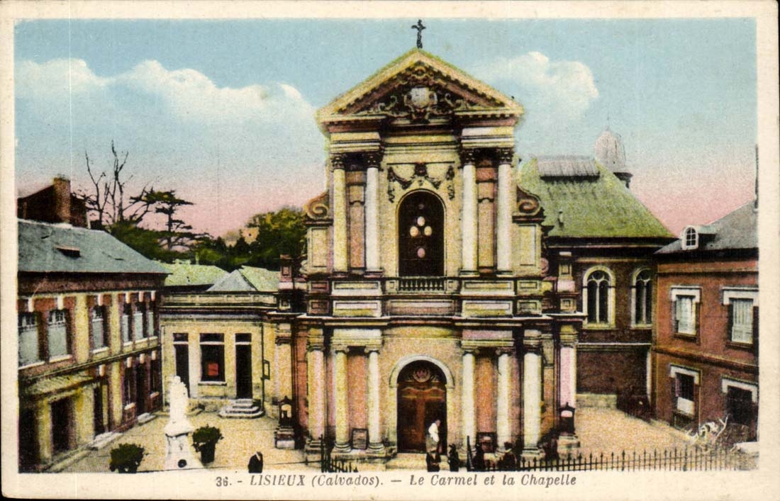 Lisieux CPA CArmel and the vault