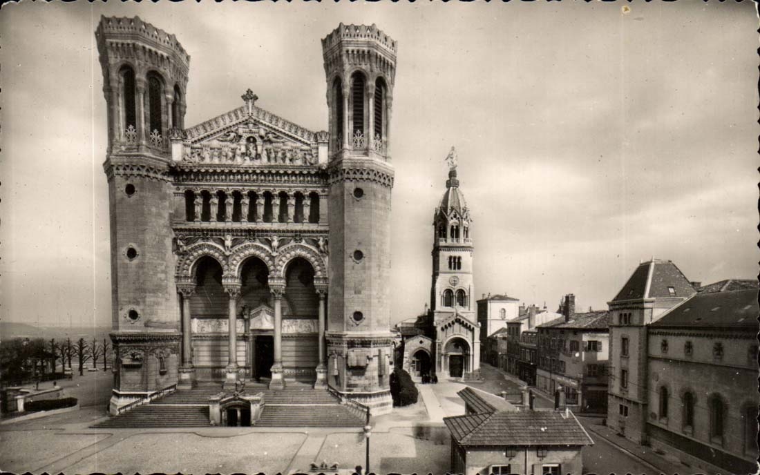 Lyon - Basilique Notre Dame de Fourviere La Facade - CPA 