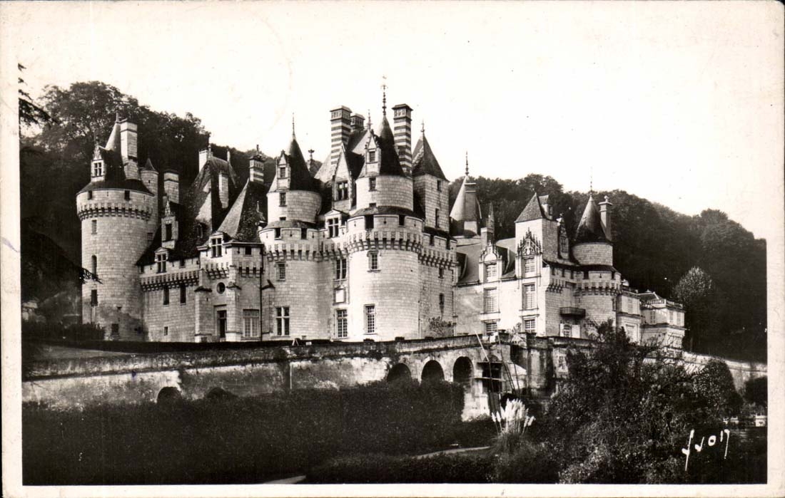 Abgenutztes Rigny das Schloss - CPA