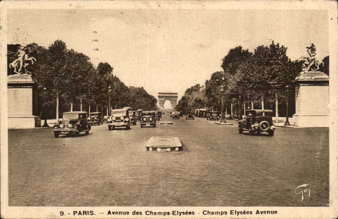 Paris 8 - Avenue des Champs Elysees - Automobile - CPA