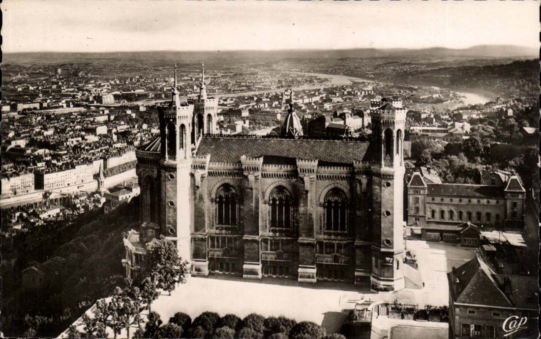 Lyon - Basilique de Notre Dame de Fourviere - CPA 