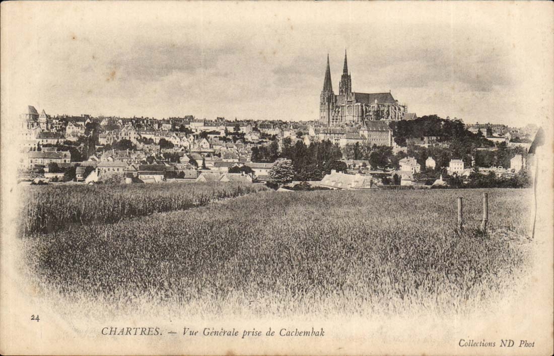 Chartres - View taken of Cachembak - CPA
