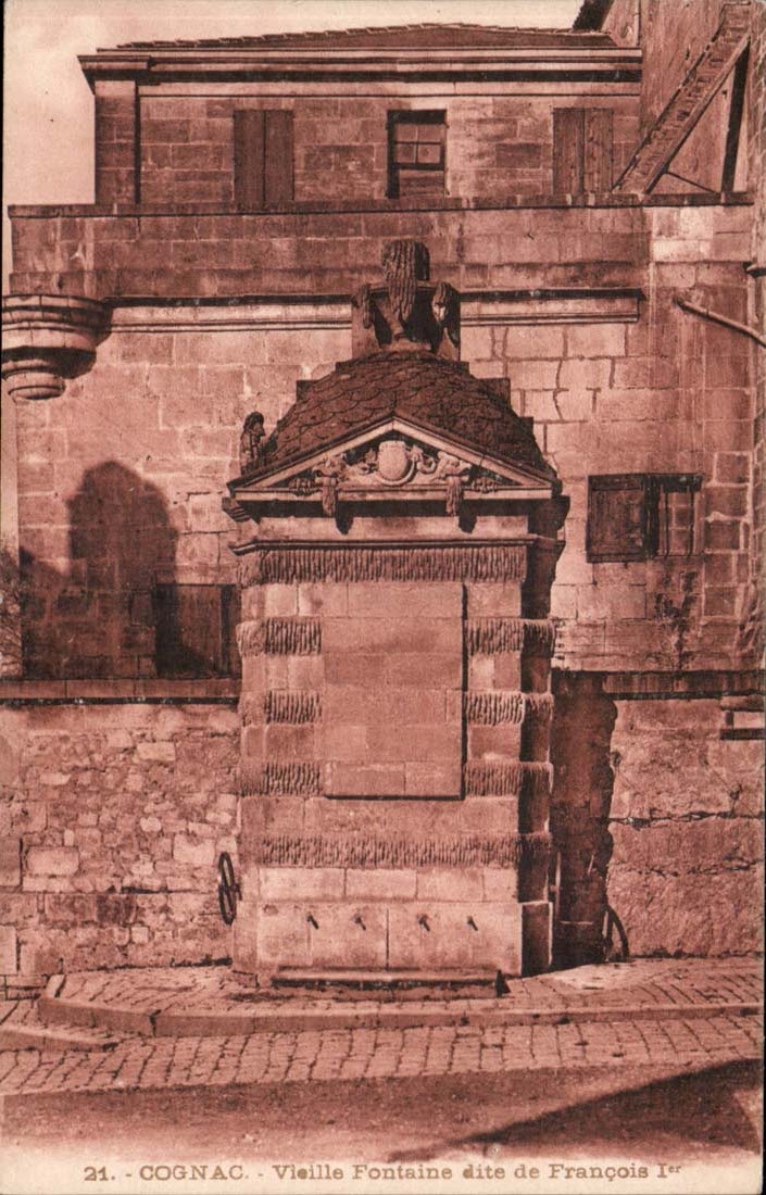 Cognac - Old woman Fountain known as François I - CPA