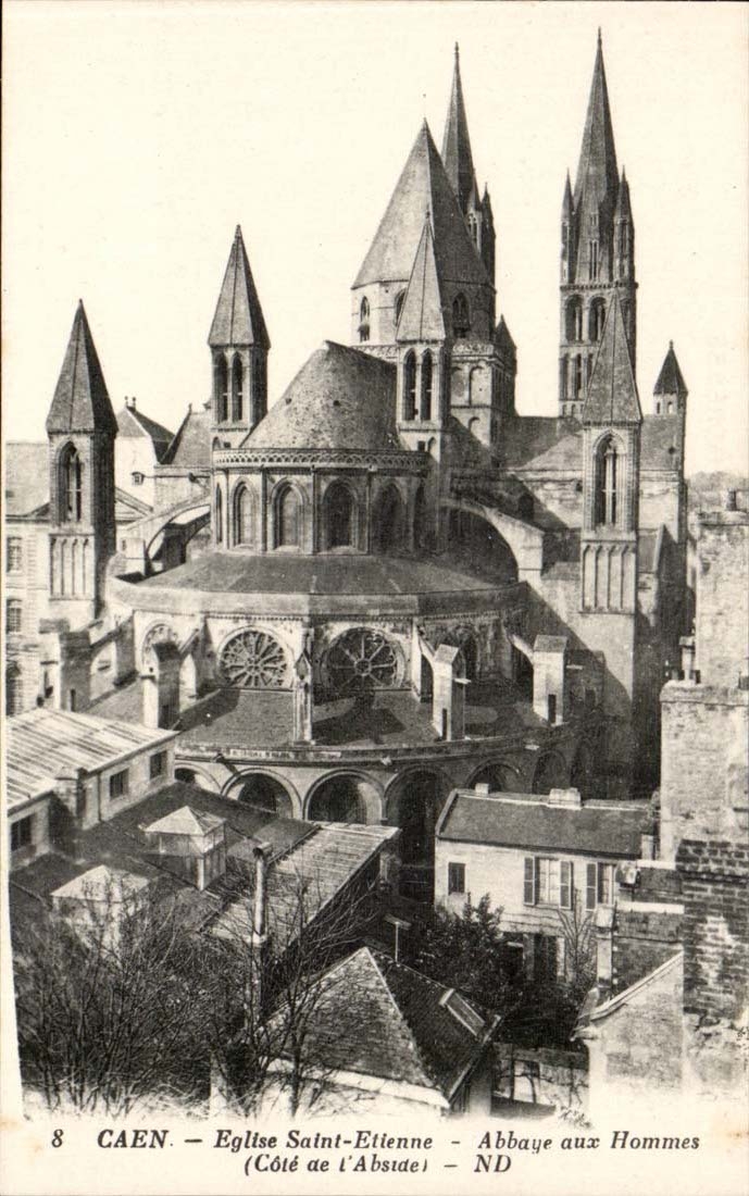 Caen - the Church Saint Etienne - Abbey with Men CPA