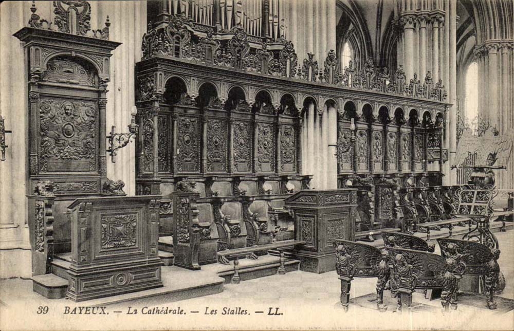 Bayeux - die Kathedrale klemmt CPA fest