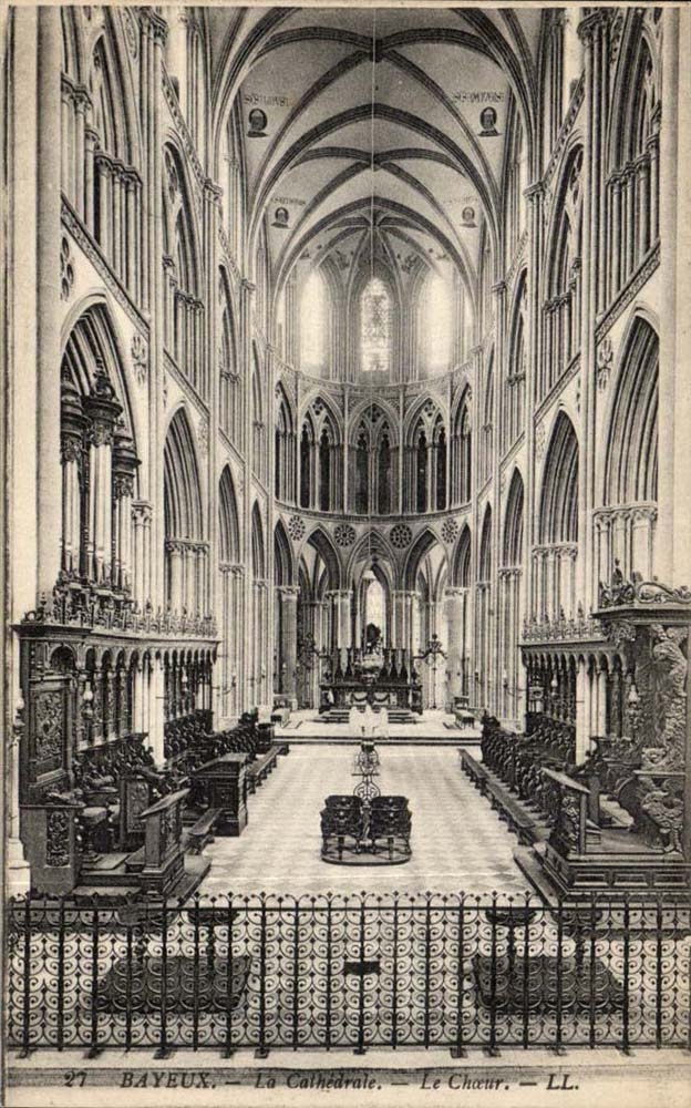 Bayeux - the Cathedral - Chorus CPA