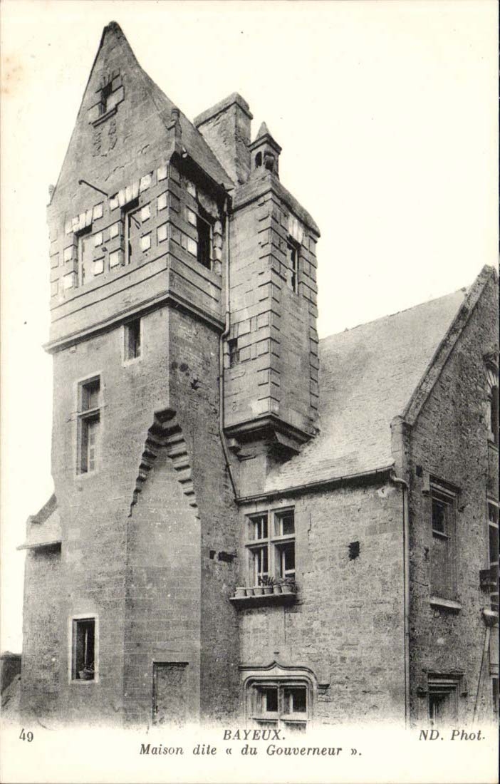 Bayeux - House known as of Gouvernereur - CPA