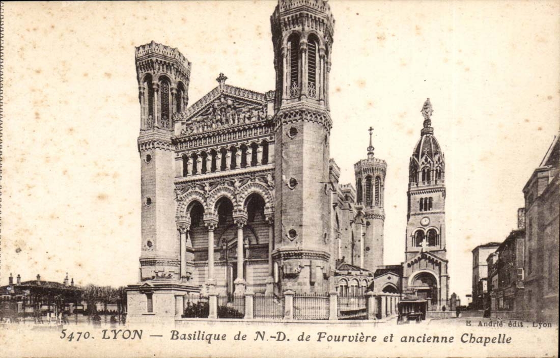 Lyon - Basilique de Notre Dame de Fourviere et ancienne Chapelle CPA 