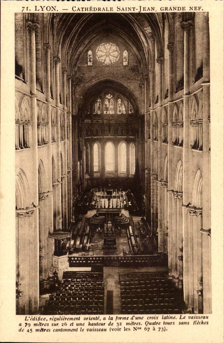 Lyon - Cathedrale Saint Jean Grande Nef - CPA 
