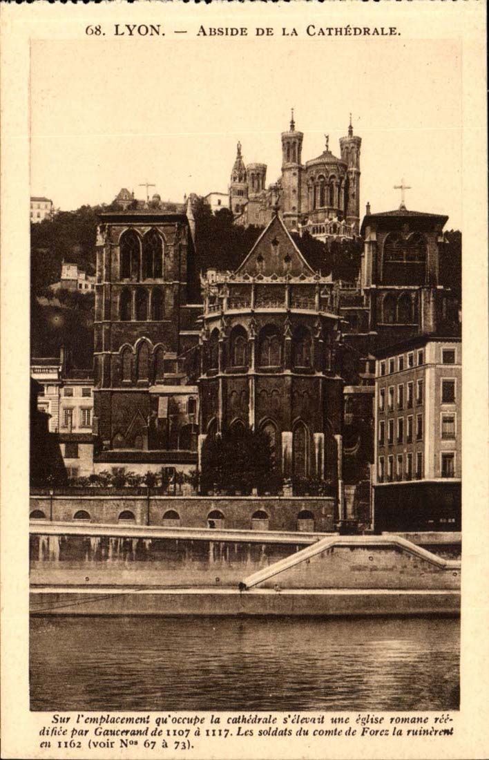 Lyon - Abside de la Cathedrale - CPA 