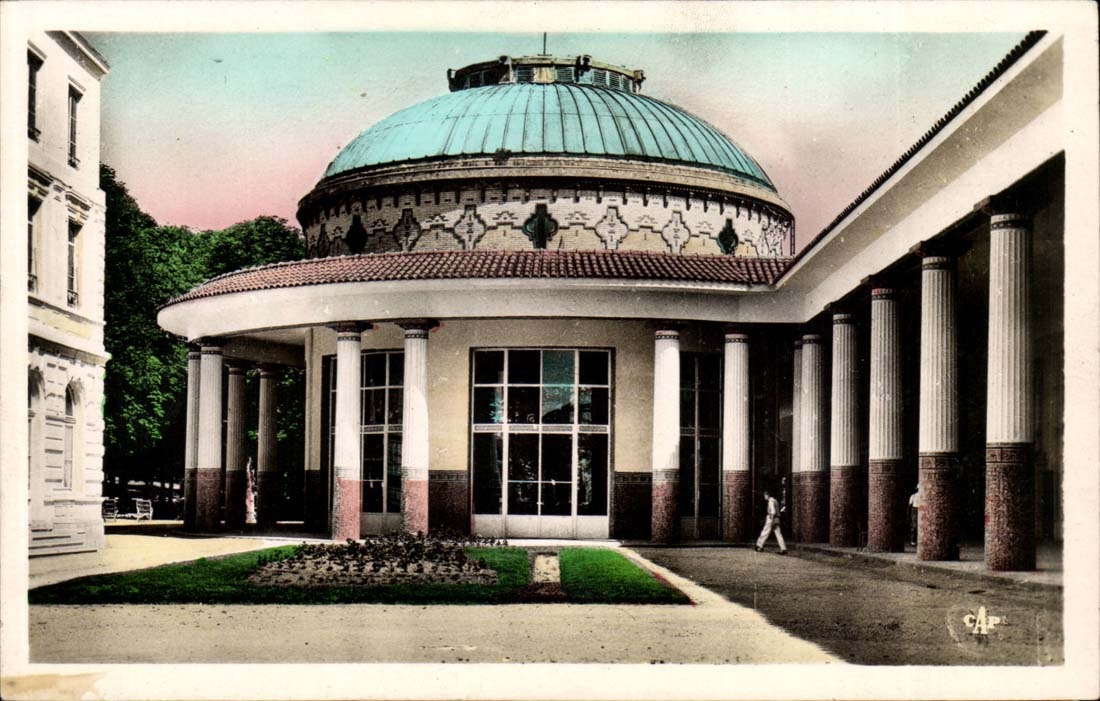 Contrexeville - die Quelle - CPA