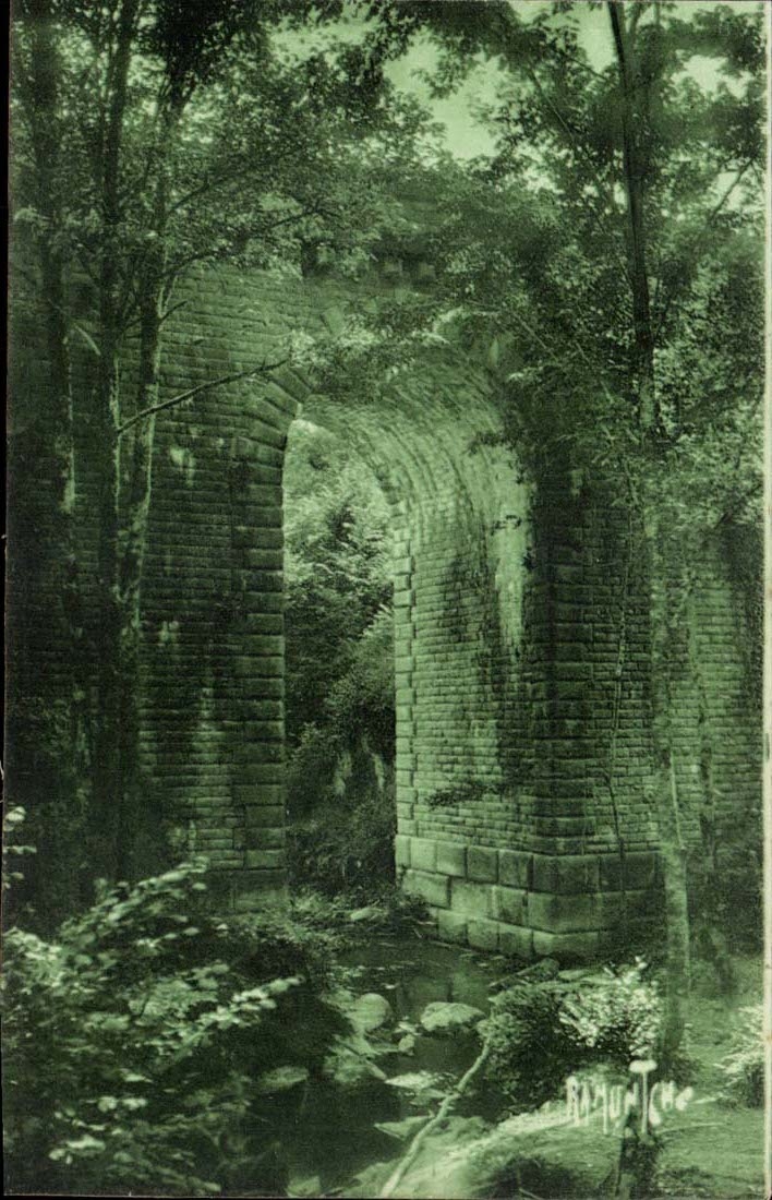 Das Bohrgerat von Vouvant Mervent - Brucke der Flut - CPA