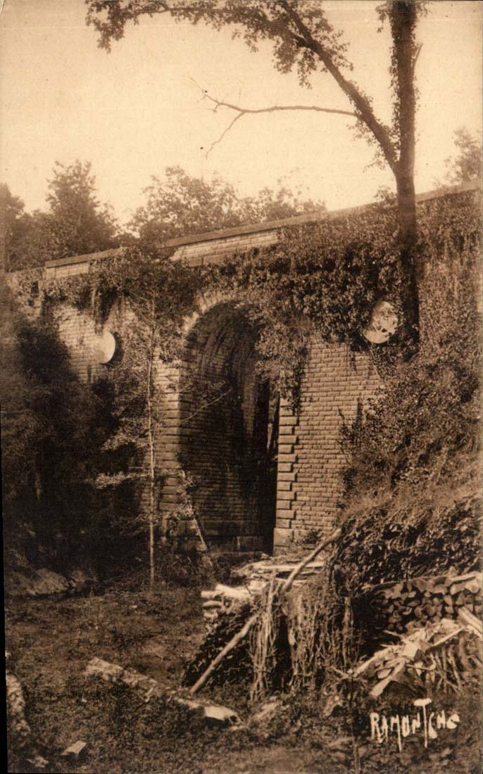 Das Bohrgerat von Vouvant Mervent - Brucke der Flut - CPA