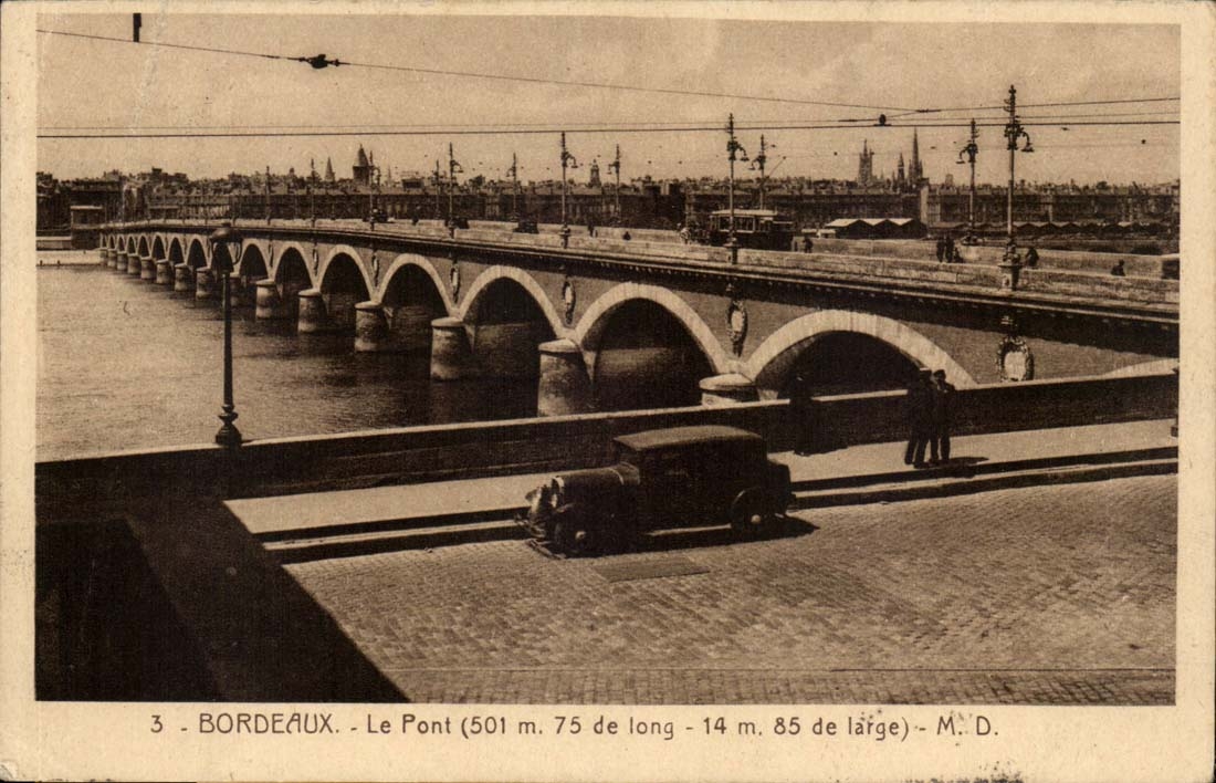 Bordeaux - the Bridge 501m 75 length 14 m 85 broad - CPA