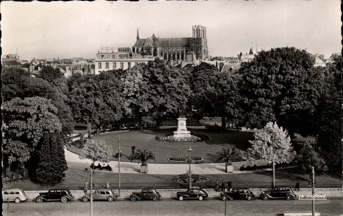 Reims - der Colbert allgemeine Garten - Auto - CPA