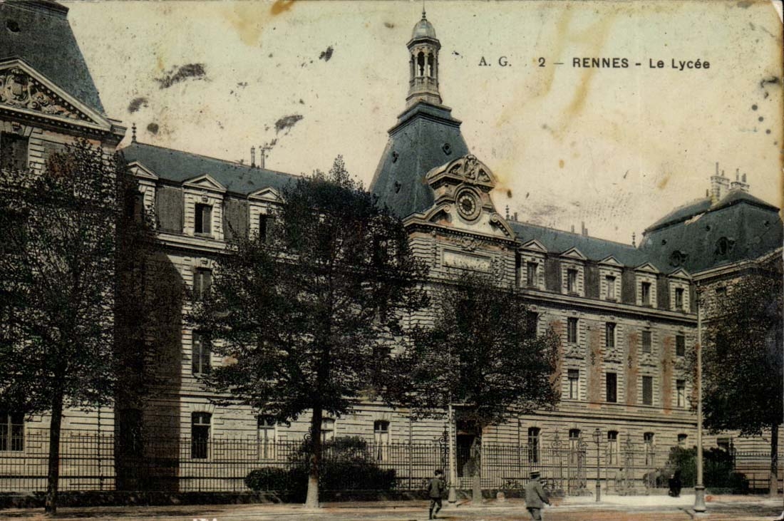 Rennes - Le Lycee- CPA 
