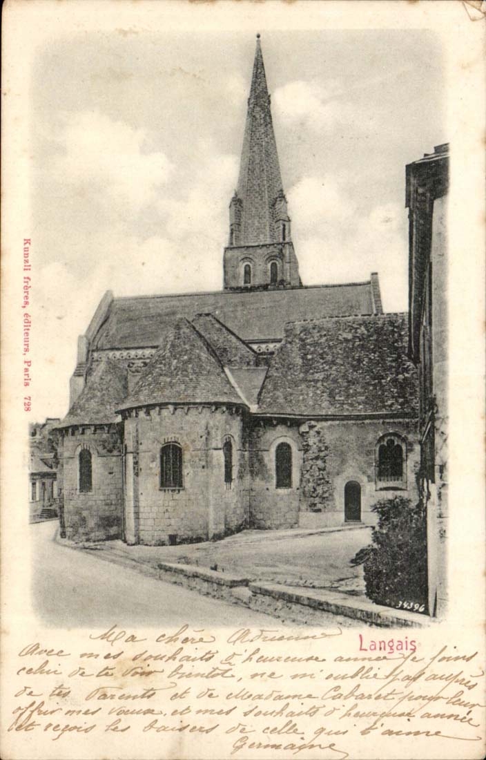 Langais - Eglise - CPA 