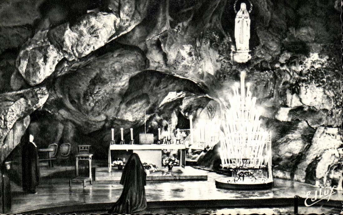 Lourdes - Miraculous Cave CPA