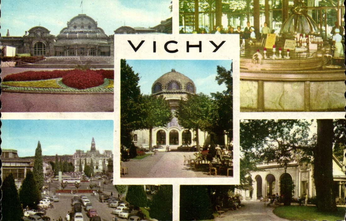 Vichy - Souvenir Large Casino CPA