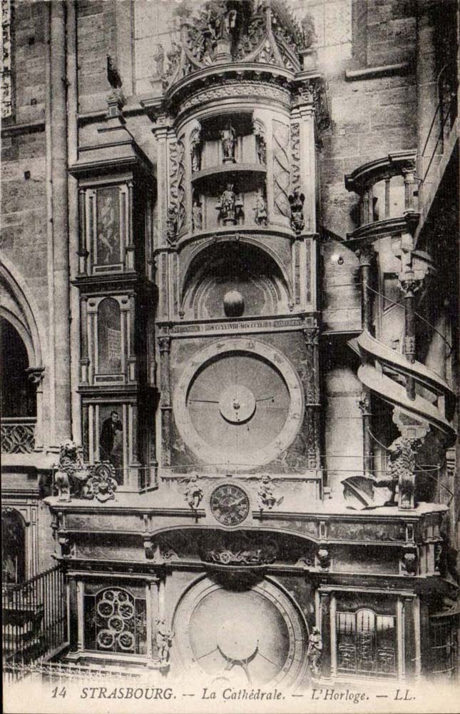 Strasbourg - the Cathedral - Clock CPA
