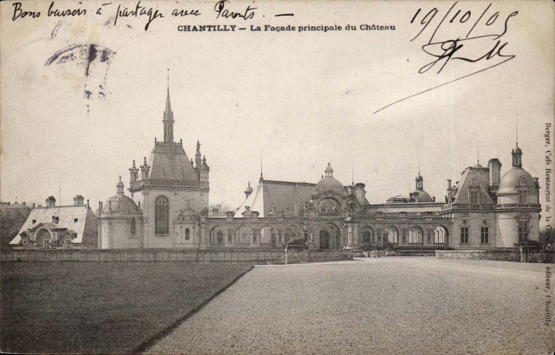 Chantilly CPA the principal frontage of the castle