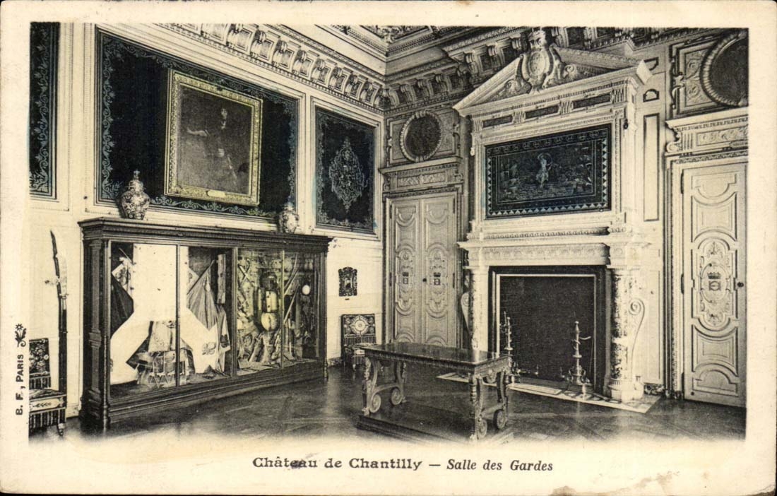 Castle of Chantilly CPA Room of the guards