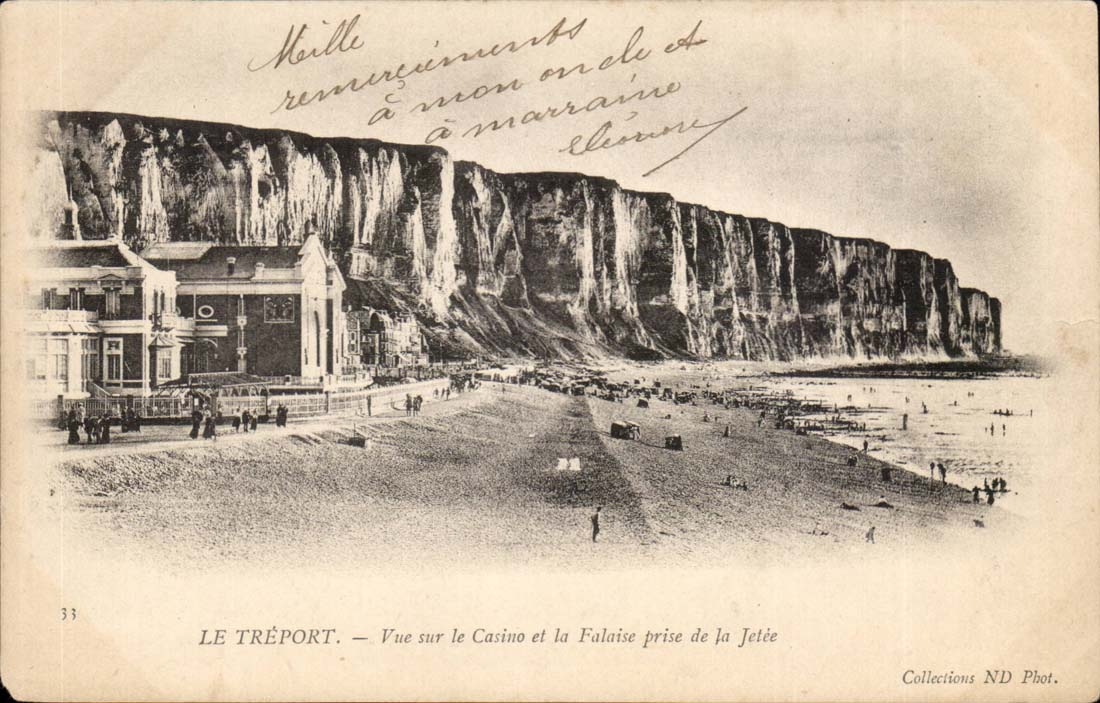 Treport CPA Seen on the casino and cliff taken of the pier