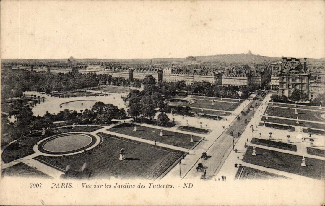 Paris CPA Vue sur les jardins des Tuileries