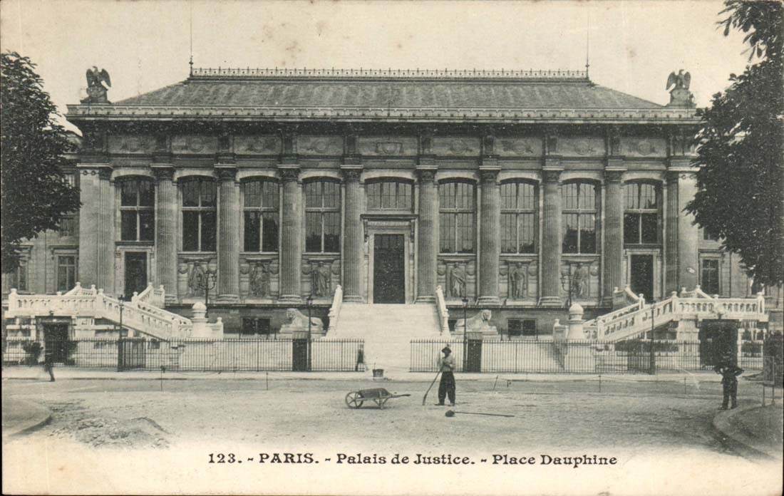 Paris CPA Palais de Justice Place Dauphine