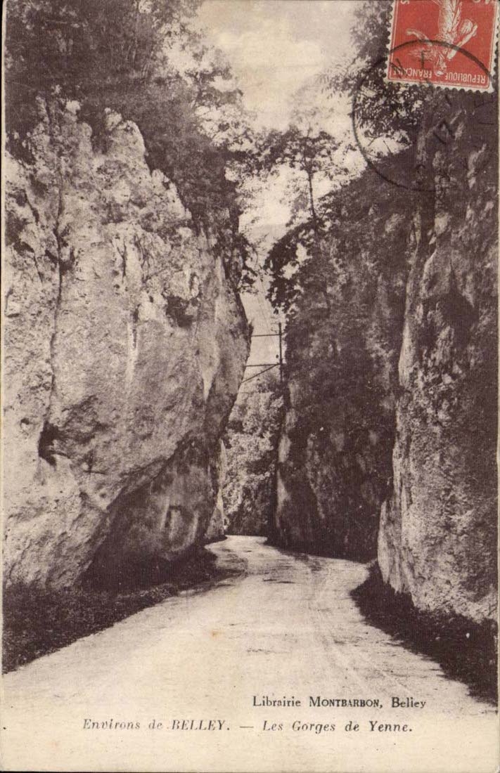 Surroundings of Belley CPA throats of Yenne