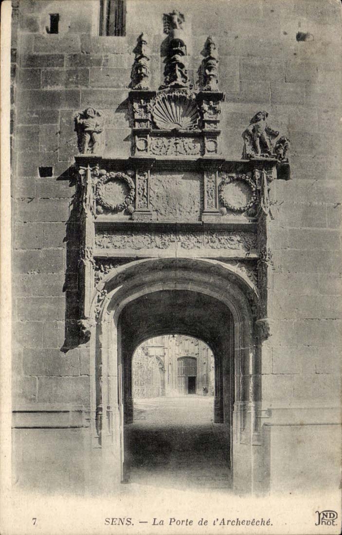 Sens CPA the door of the archbishop's palace