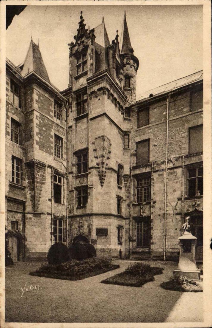 Angers CPA Hotel Grips