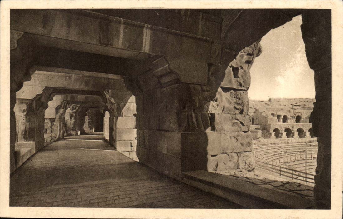 Nimes CPA die Arena External Galerien