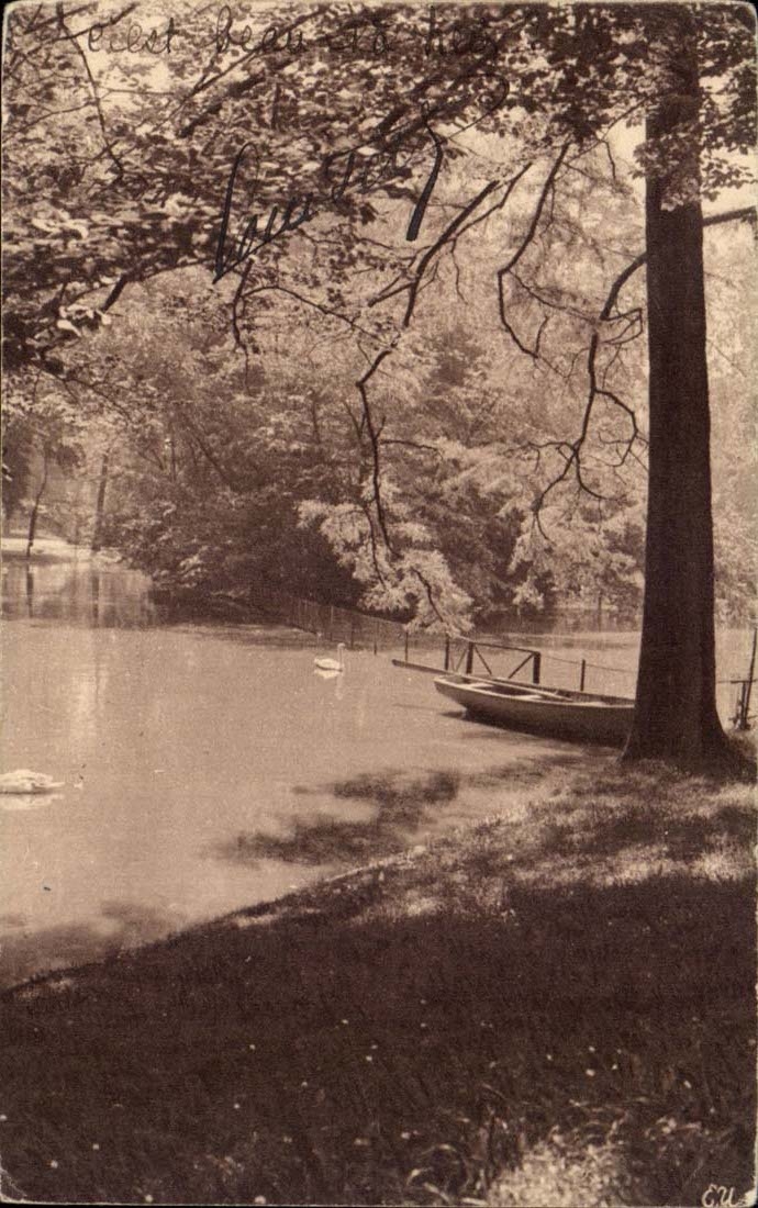 Bordeaux CPA the public garden Boat at rest