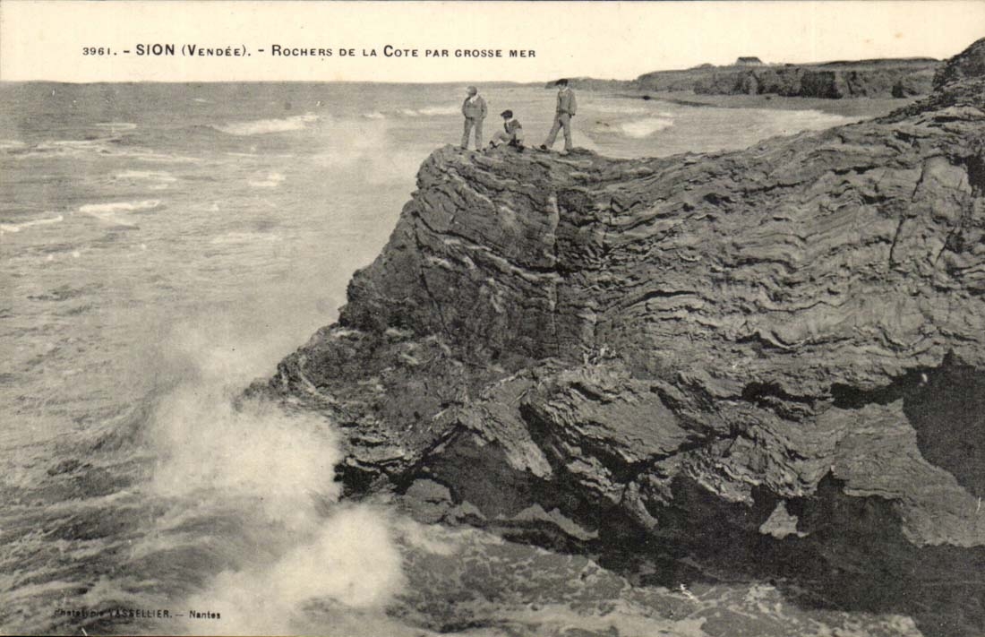 Sion CPA Felsen des Masses durch schweres Meer