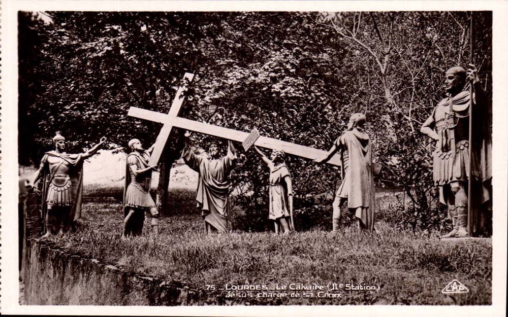 Lourdes CPA the martyrdom (2nd station) Jesus charges with its cross
