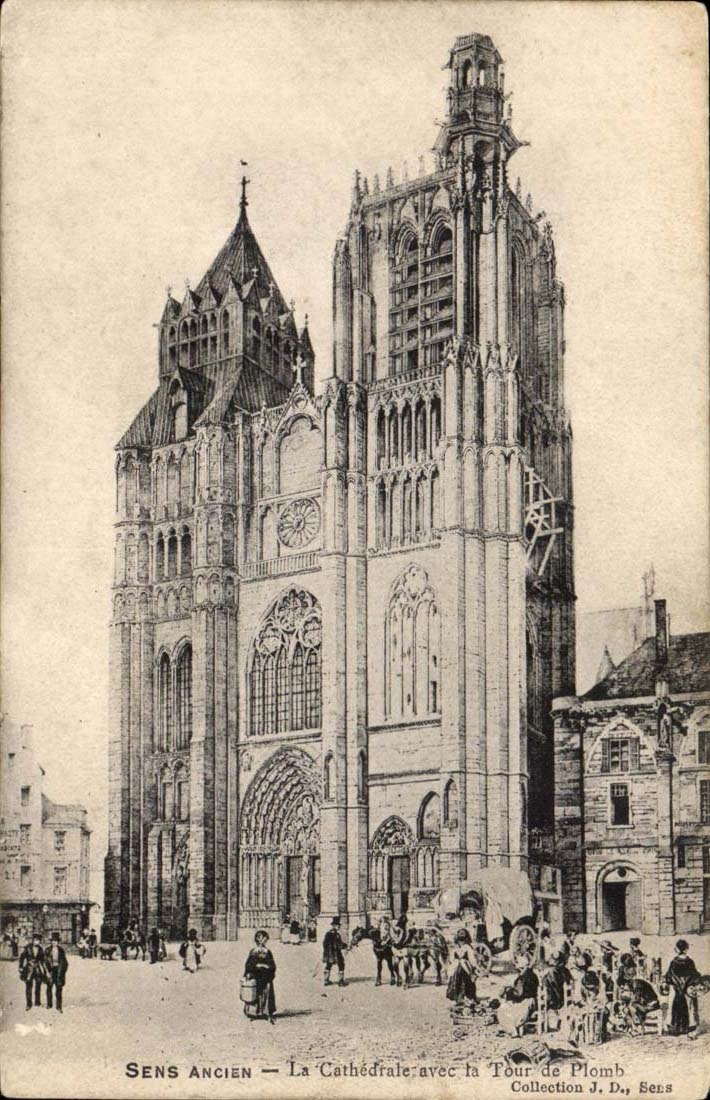 Sens CPA the cathedral with the lead tower