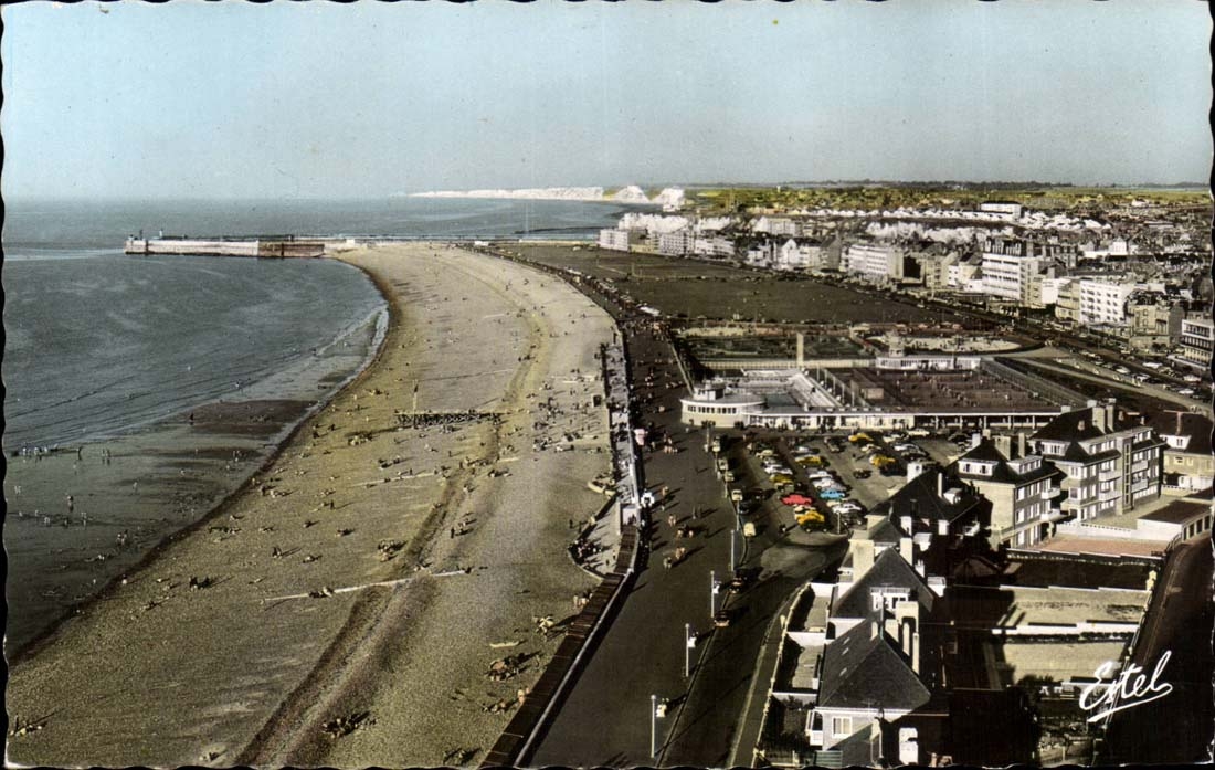 Dieppe CPA View of the beach