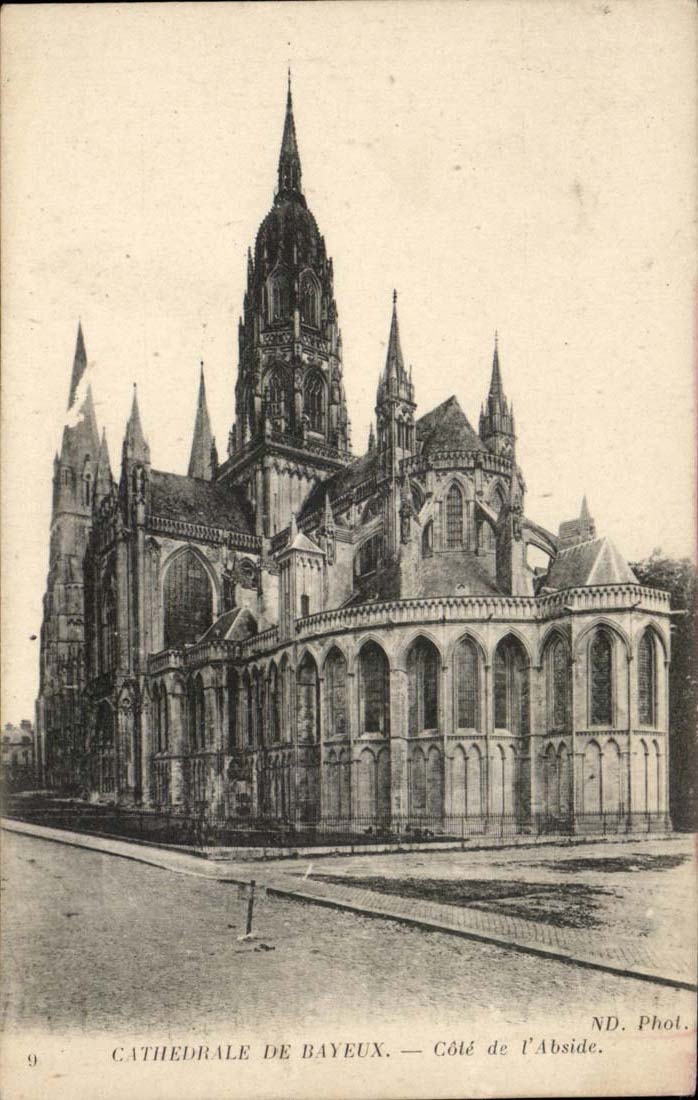 CPA Cathedrale von Bayeux bemisst absde