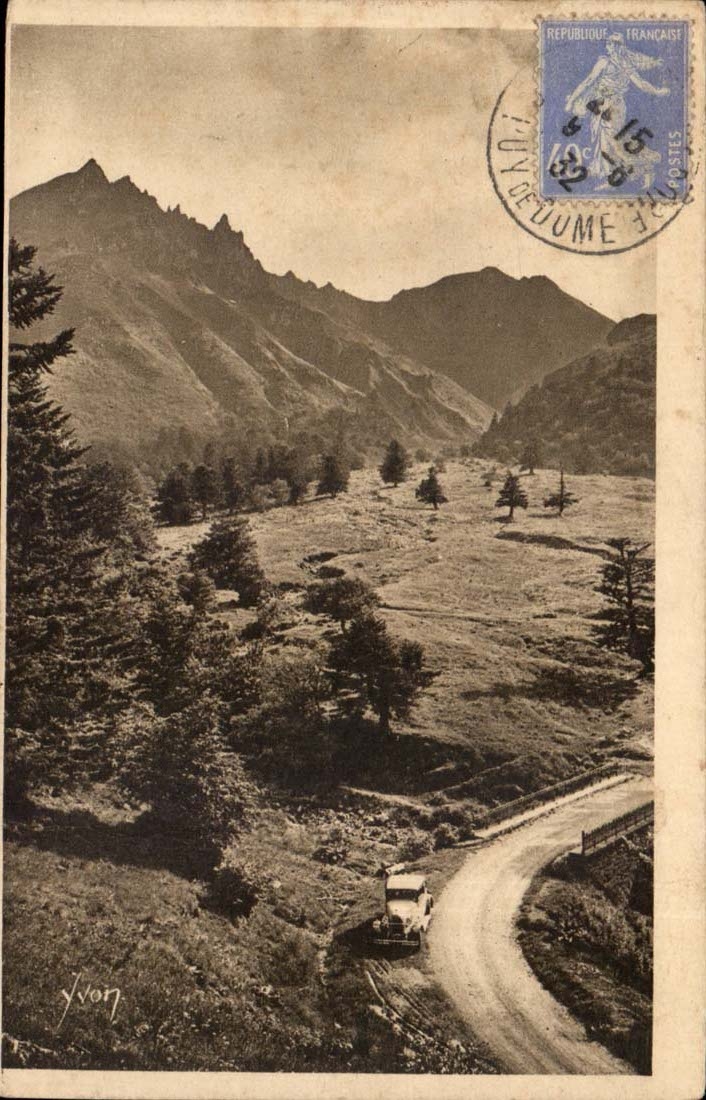 CPA Environs of the Mount Gilds the valley of hell and the needles of the devil