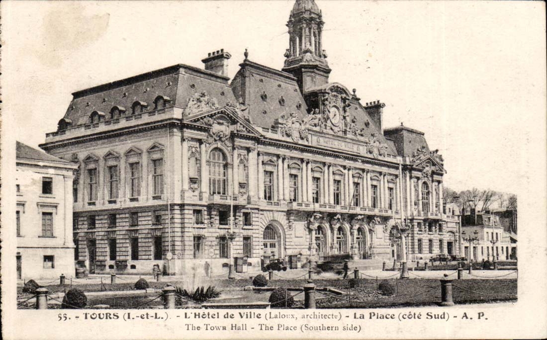 CPA Tours L'hotel de ville La place 