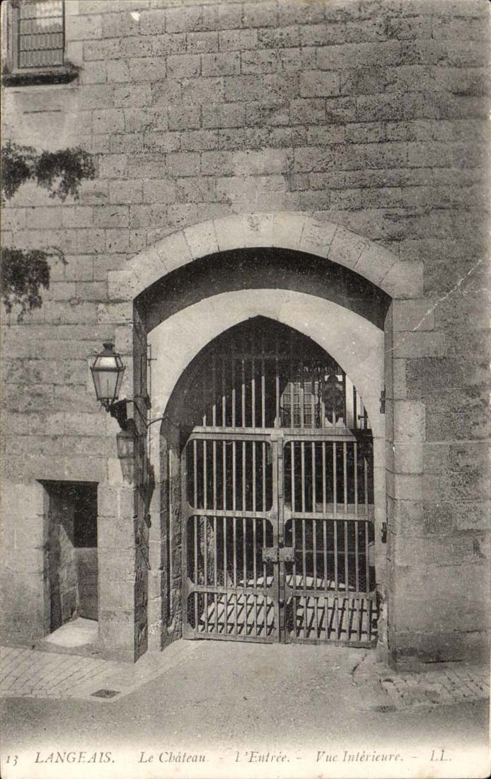 Langeais CPA das Schloss das den gesehenen Innenraum einen eintragt