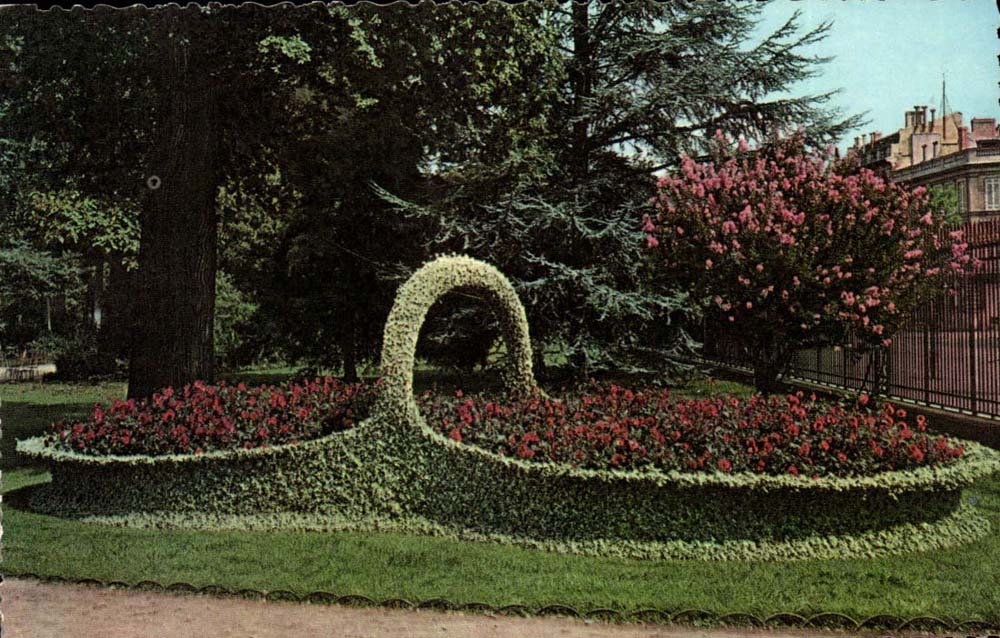 Bordeaux CPA the public garden the Basket