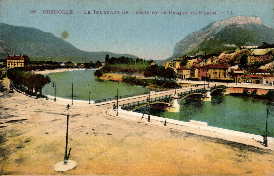 Grenoble CPA the turning of Isere and the helmet of Neron