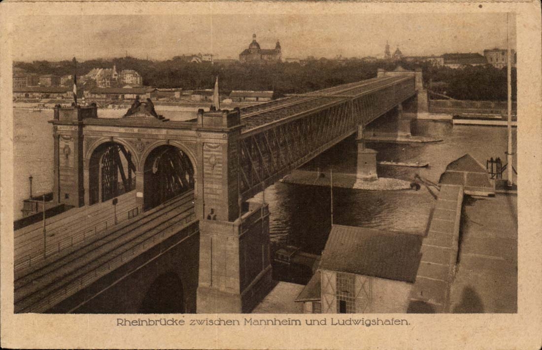 Germany Theinbrucke zwischen Mannheim und Ludwigshafen