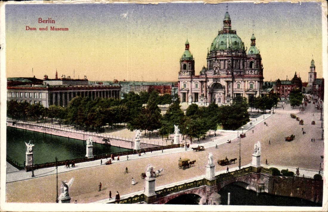 Germany Berlin CPA Dom und Museum