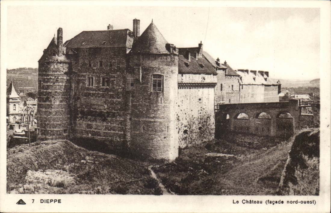 Dieppe CPA das Schloss (westliche Nordfront)