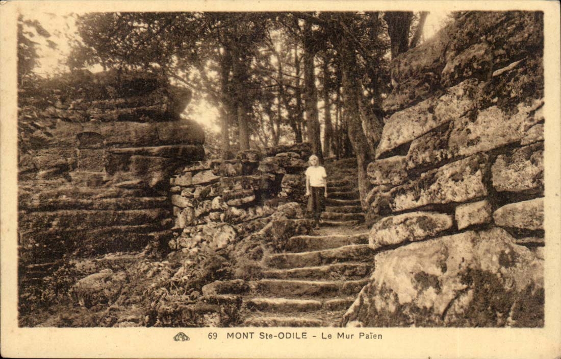 Mont Saint Odile CPA the pagan wall