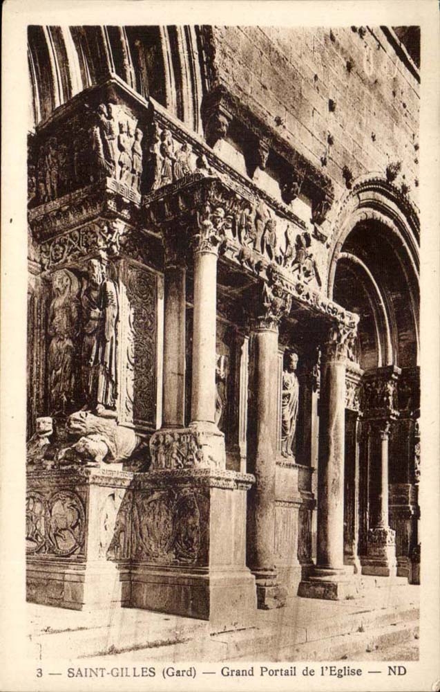Saint Gilles - Grand Portail de l'Eglise - CPA